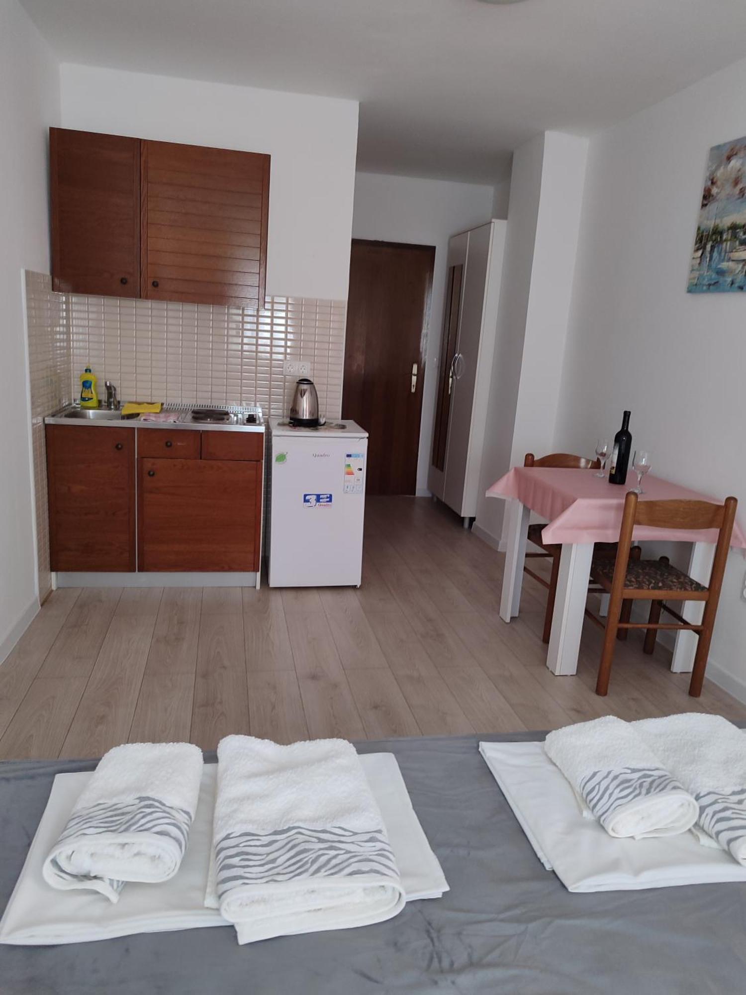 Apartments Glibic Zaostrog Εξωτερικό φωτογραφία