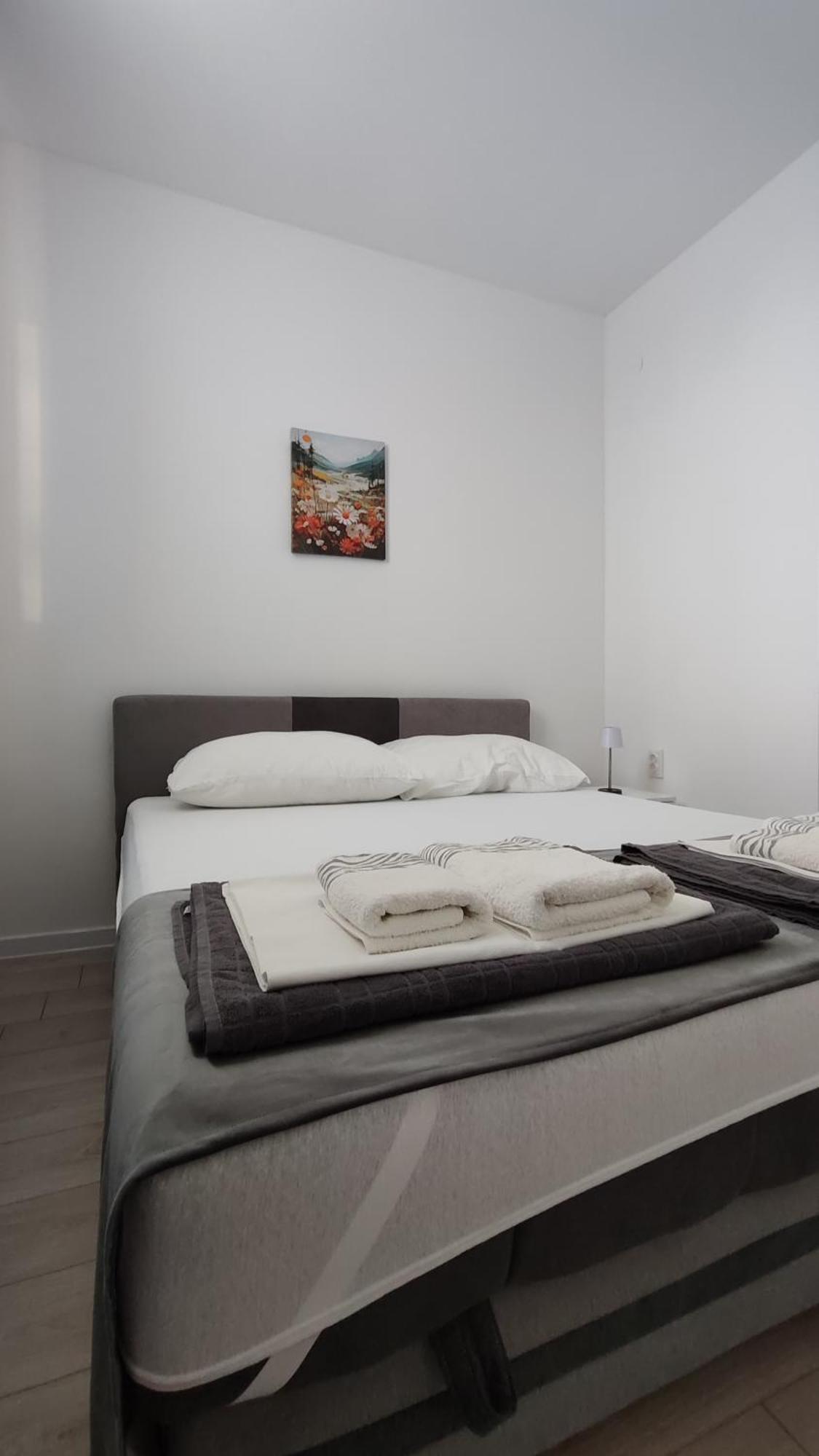 Apartments Glibic Zaostrog Εξωτερικό φωτογραφία