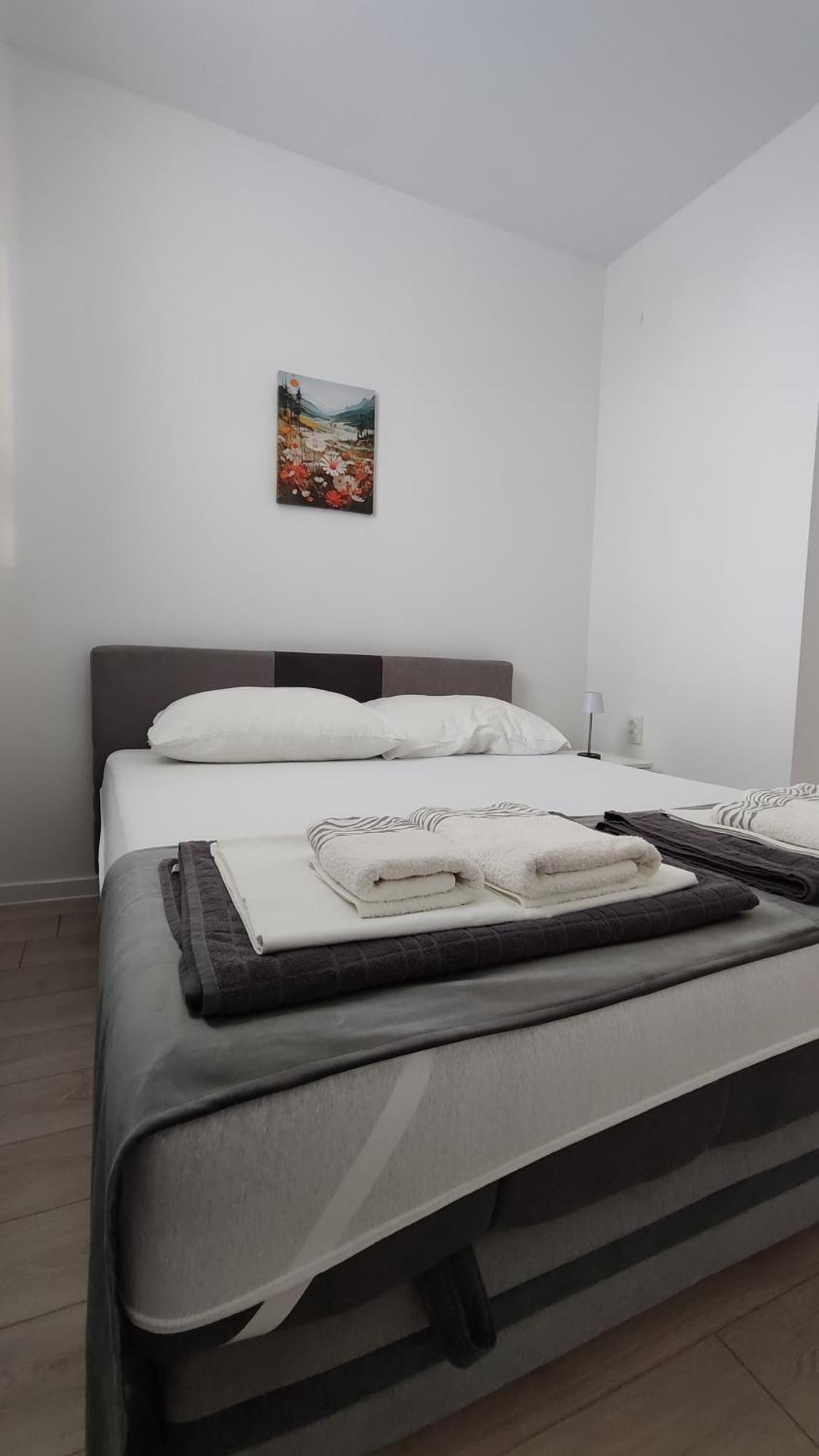 Apartments Glibic Zaostrog Εξωτερικό φωτογραφία